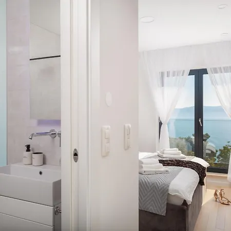 Seaside Luxury With A Swimming Pool Zaostrog, Makarska - 19037 Villa